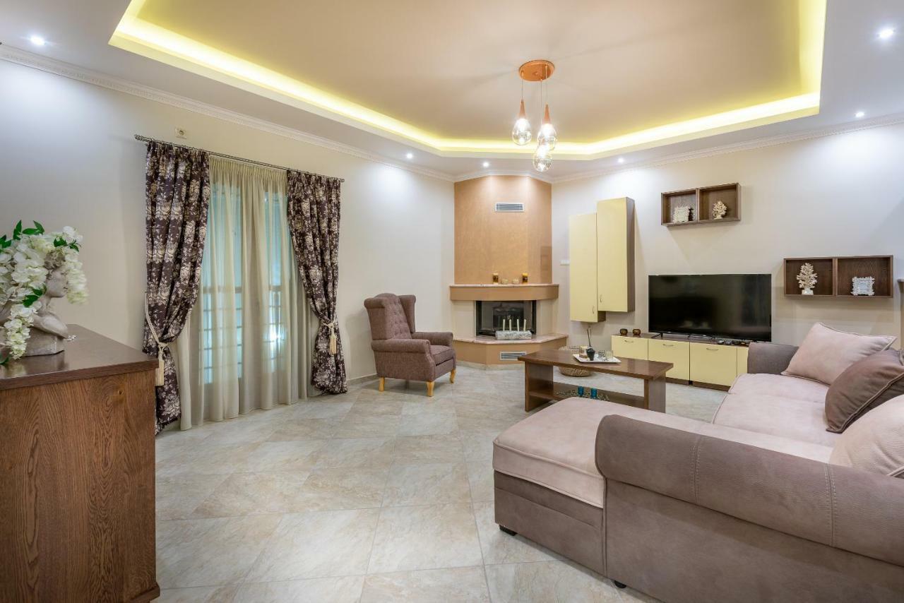 Aquarella Luxury Apartment Αργάσι Εξωτερικό φωτογραφία